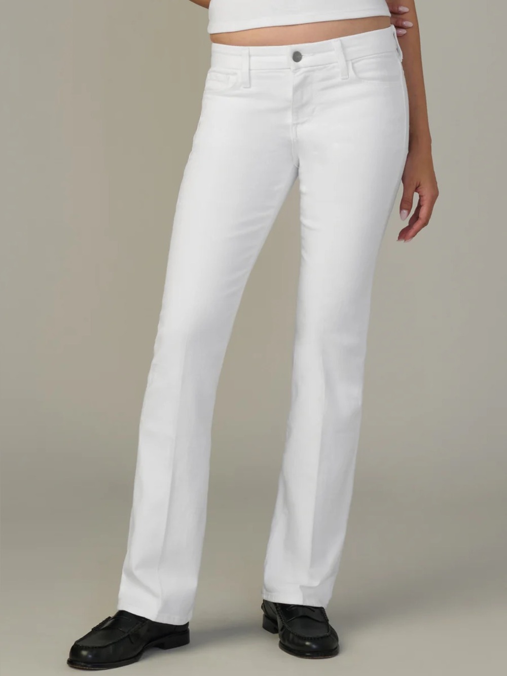 NWT Joe’s White Provocateur Mid Rise Petite Bootcut Jeans Size 33